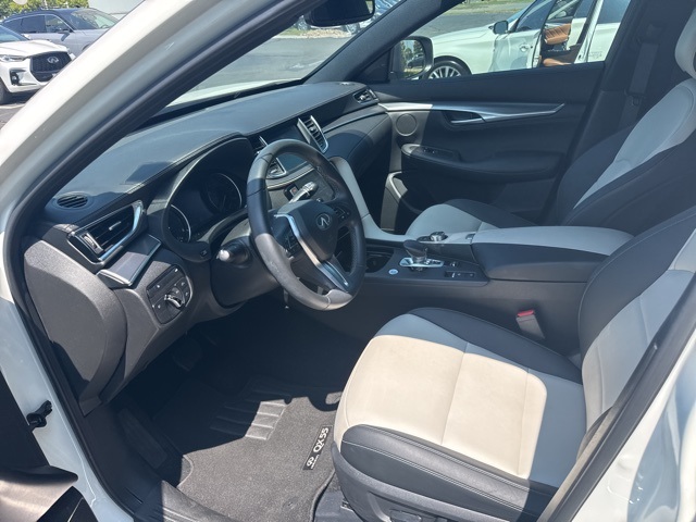 2022 Infiniti QX55 Luxe photo 10