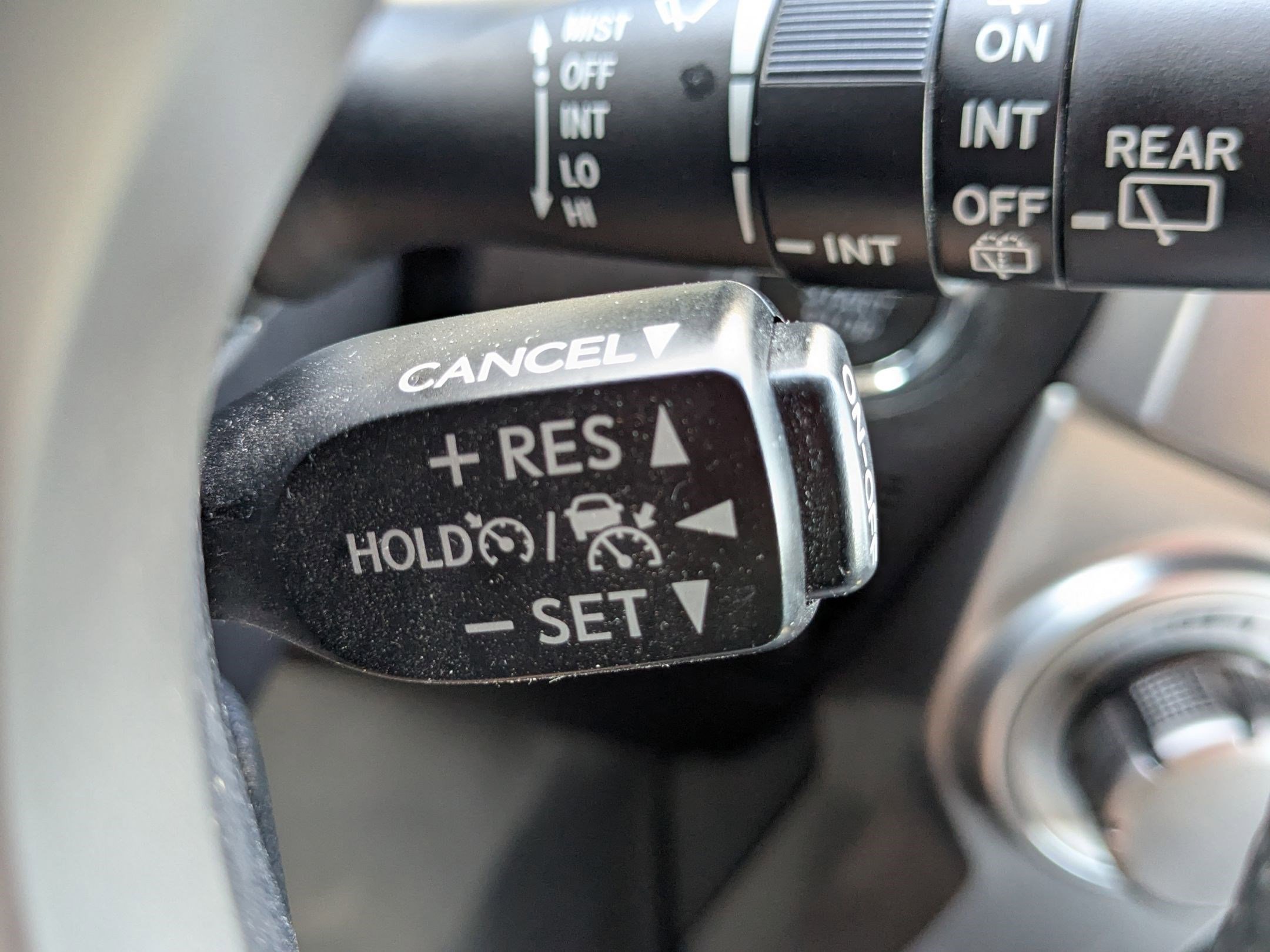 2021 Toyota 4Runner SR5 photo 18