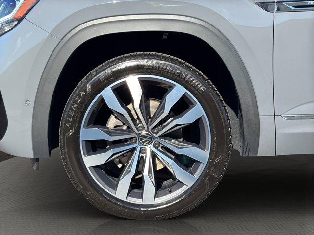 2022 Volkswagen Atlas Cross Sport V6 SEL Premium R-Line photo 21