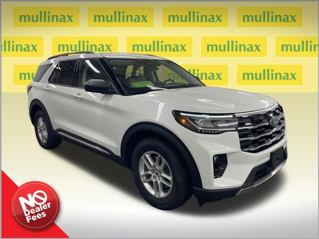 2025 Ford Explorer Active's photo