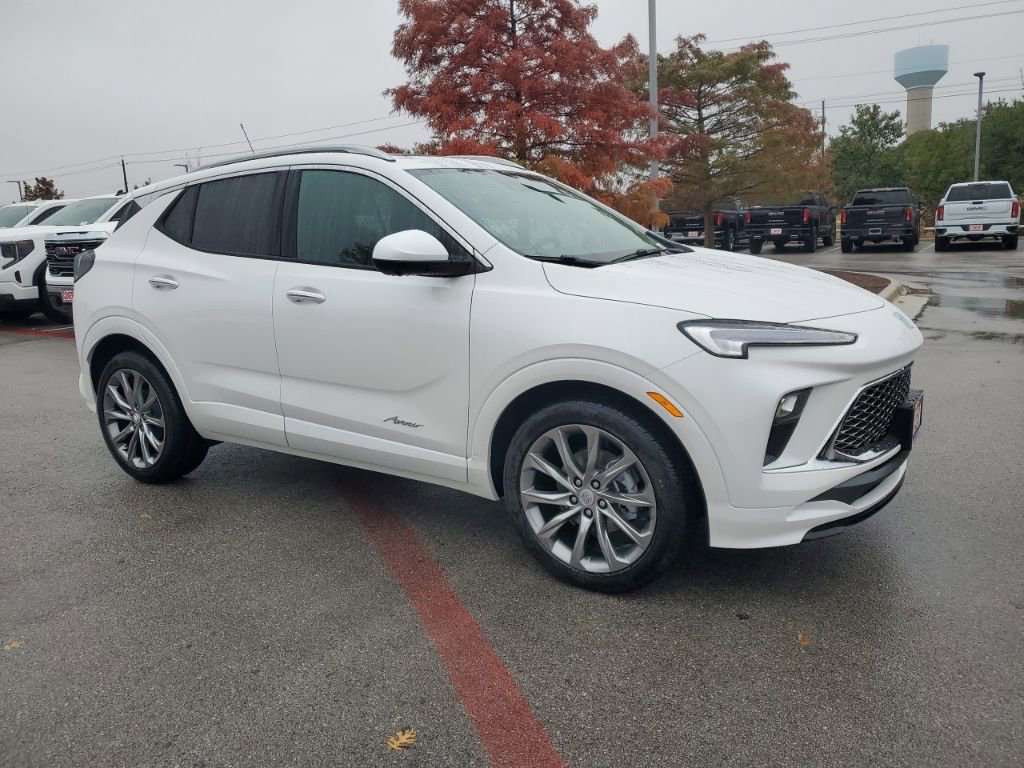2026 Buick Encore GX Avenir's photo
