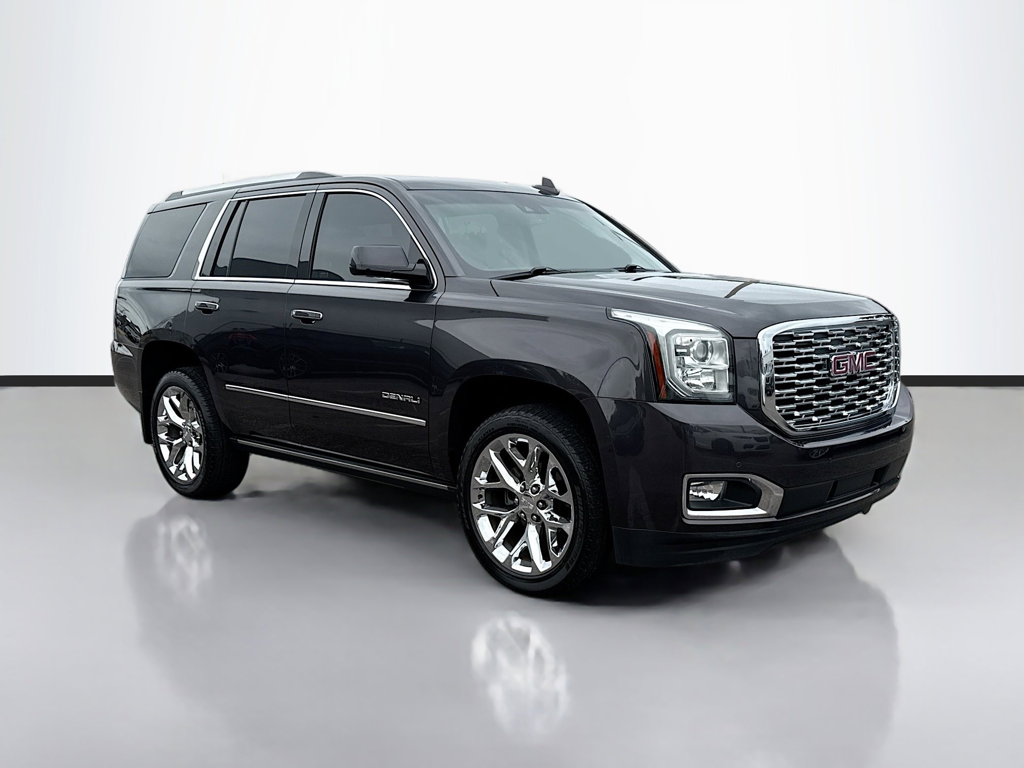2018 GMC Yukon Denali's photo