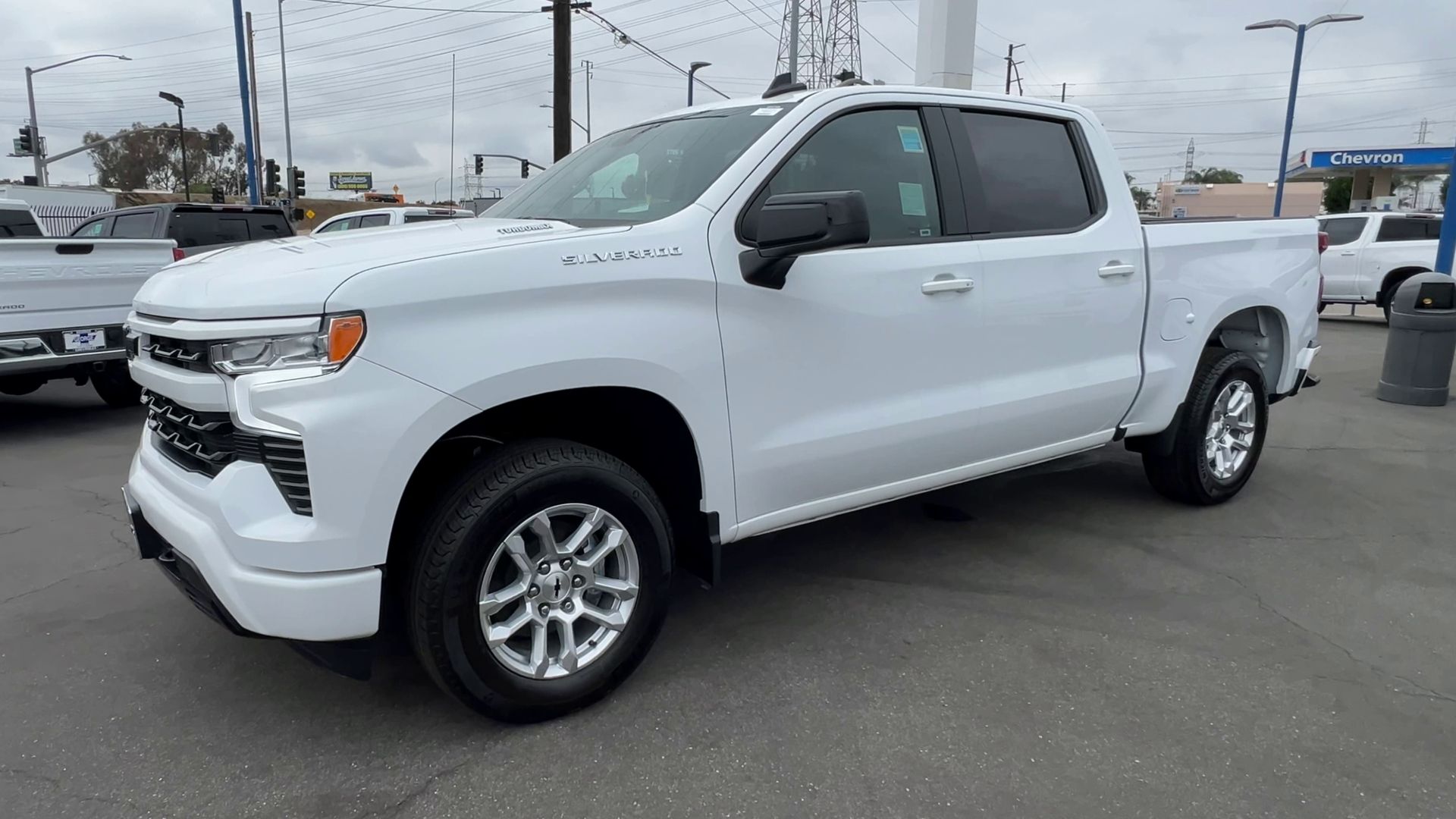 2025 Chevrolet Silverado 1500 RST photo 40