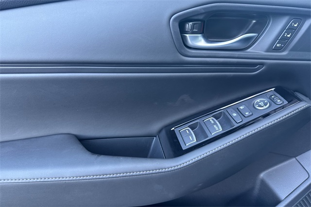 2025 Honda Accord Hybrid Touring photo 7
