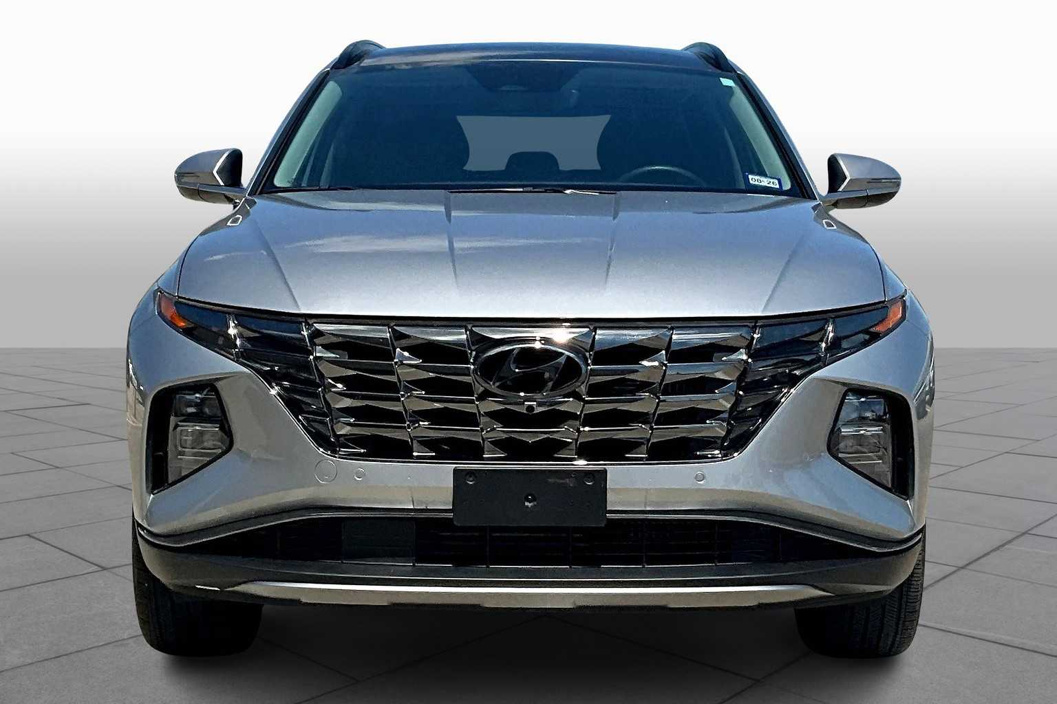 2024 Hyundai Tucson Hybrid Limited photo 2