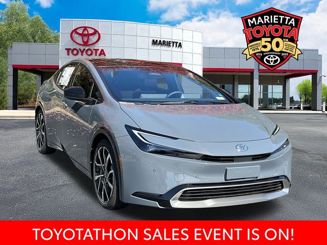 2026 Toyota Prius XSE's photo