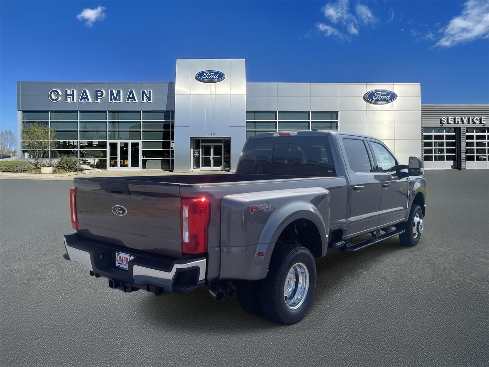 2026 Ford F-350 XLT photo 10