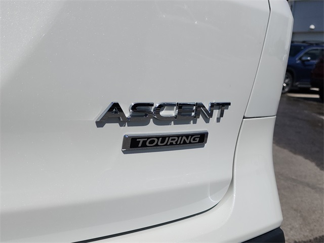 2025 Subaru Ascent Touring photo 3