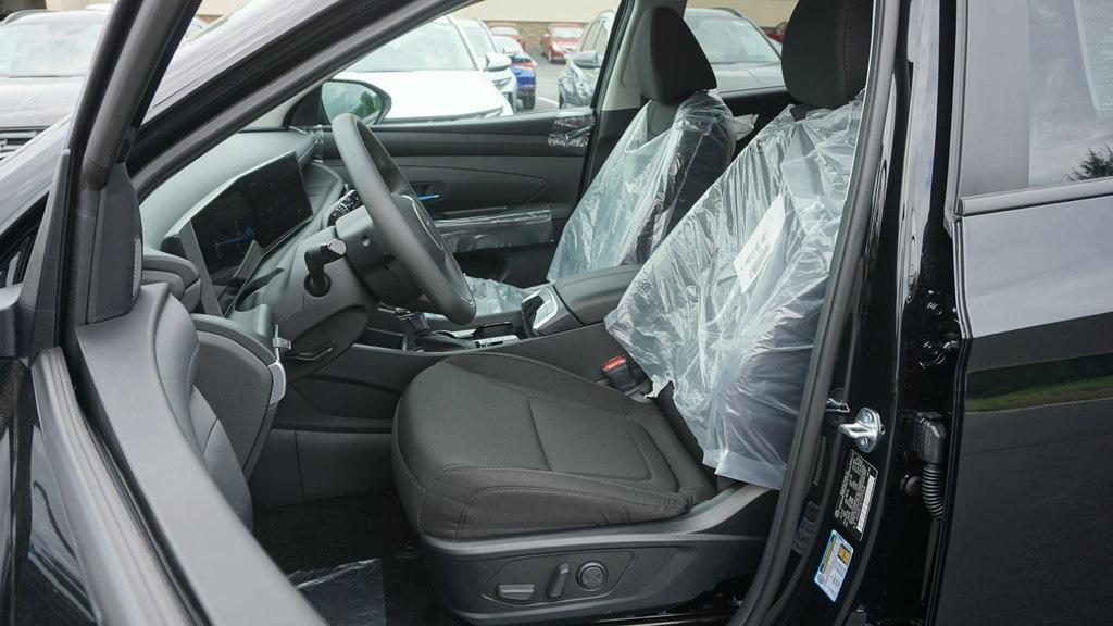 2025 Hyundai Tucson SEL photo 8