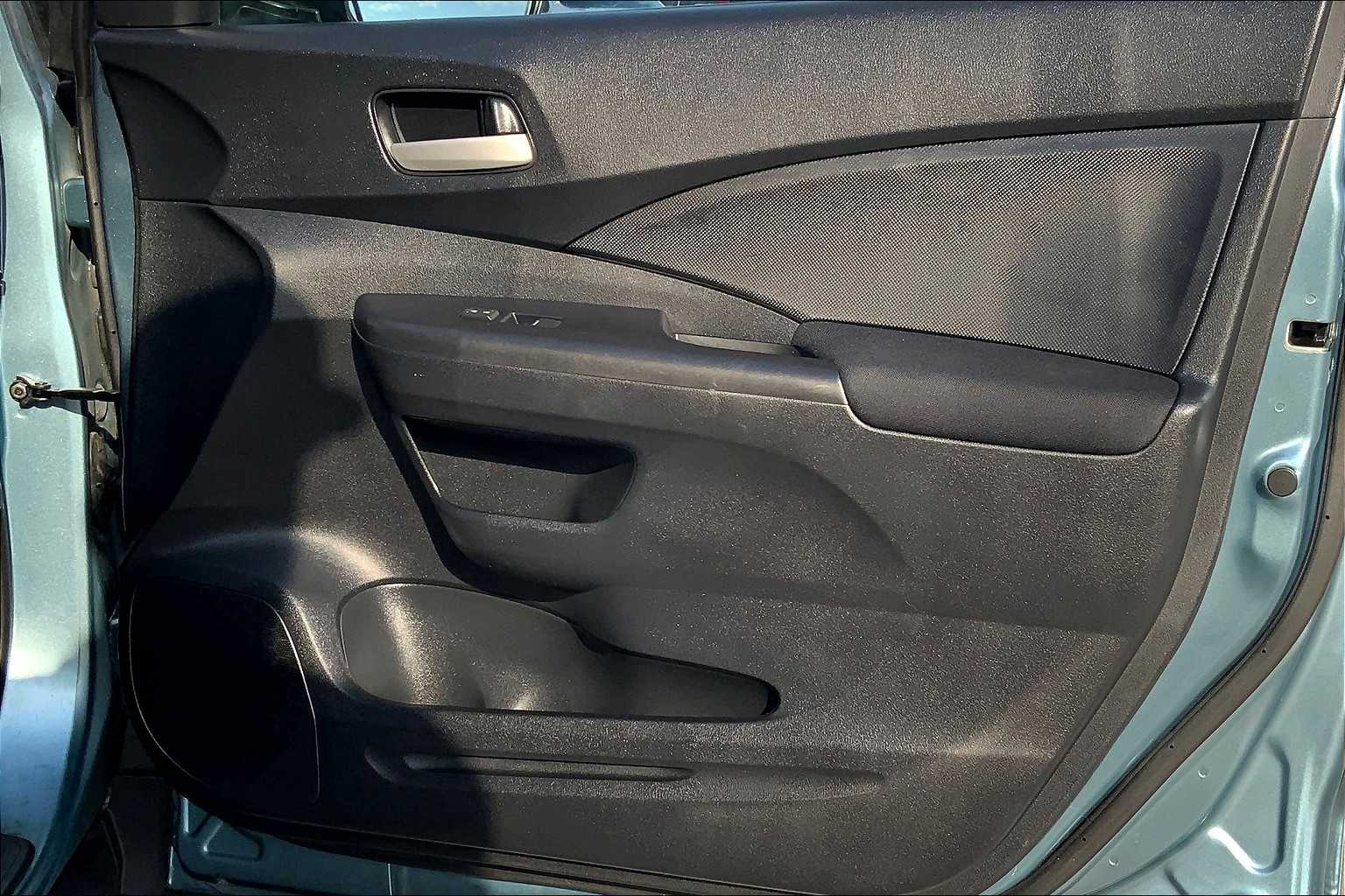 2016 Honda CR-V SE photo 21