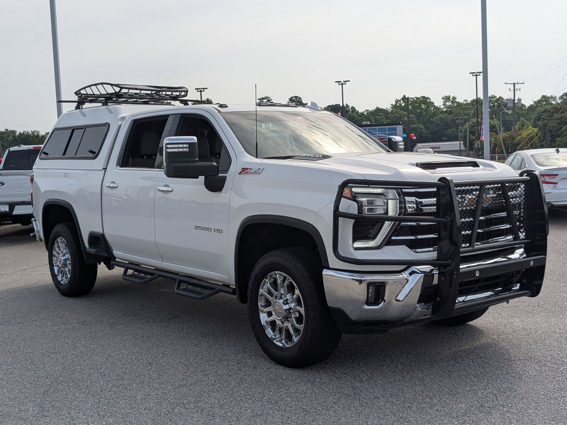 2024 Chevrolet Silverado 2500HD LTZ photo 3