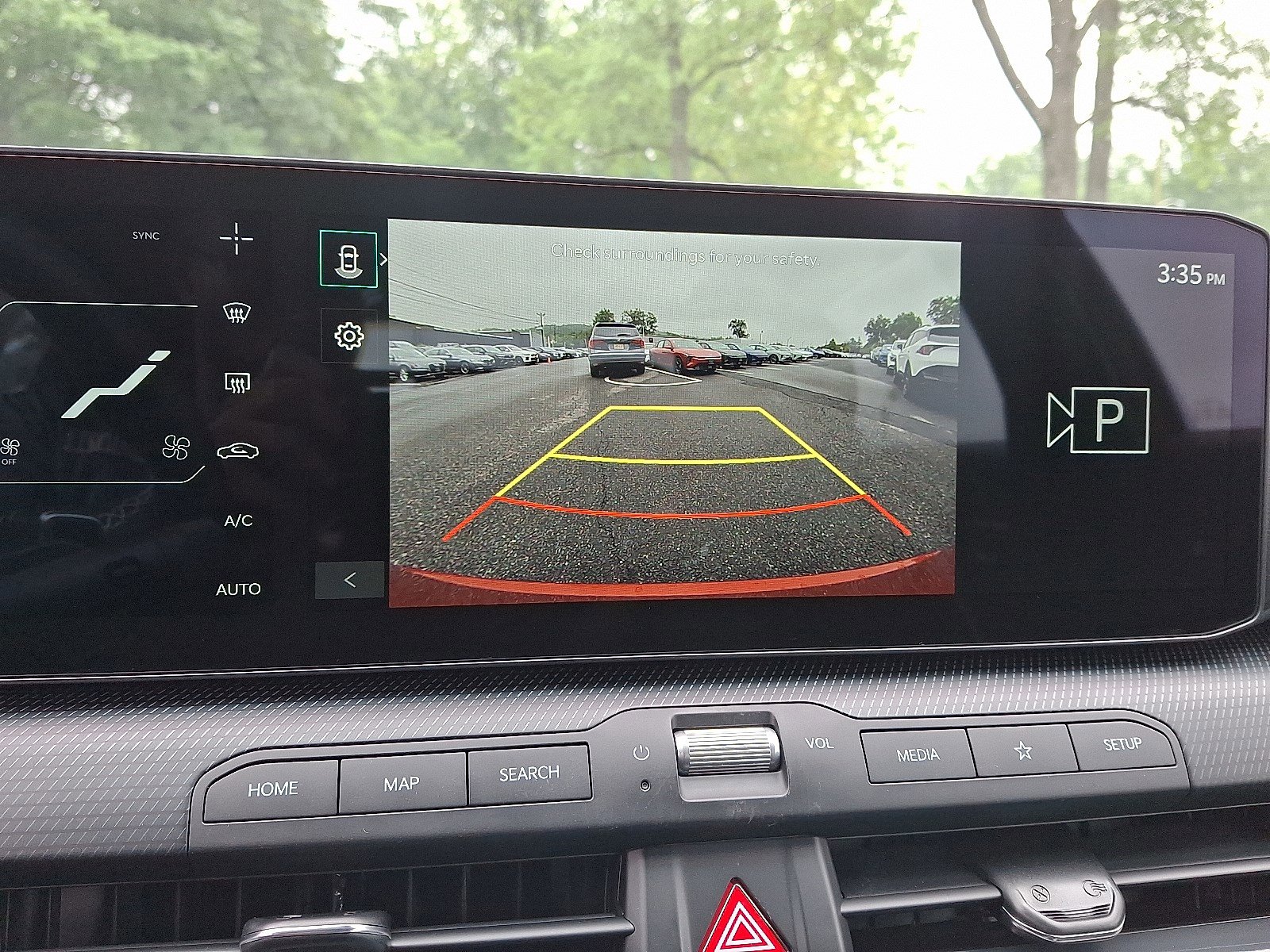2025 Kia K4 GT-Line photo 14