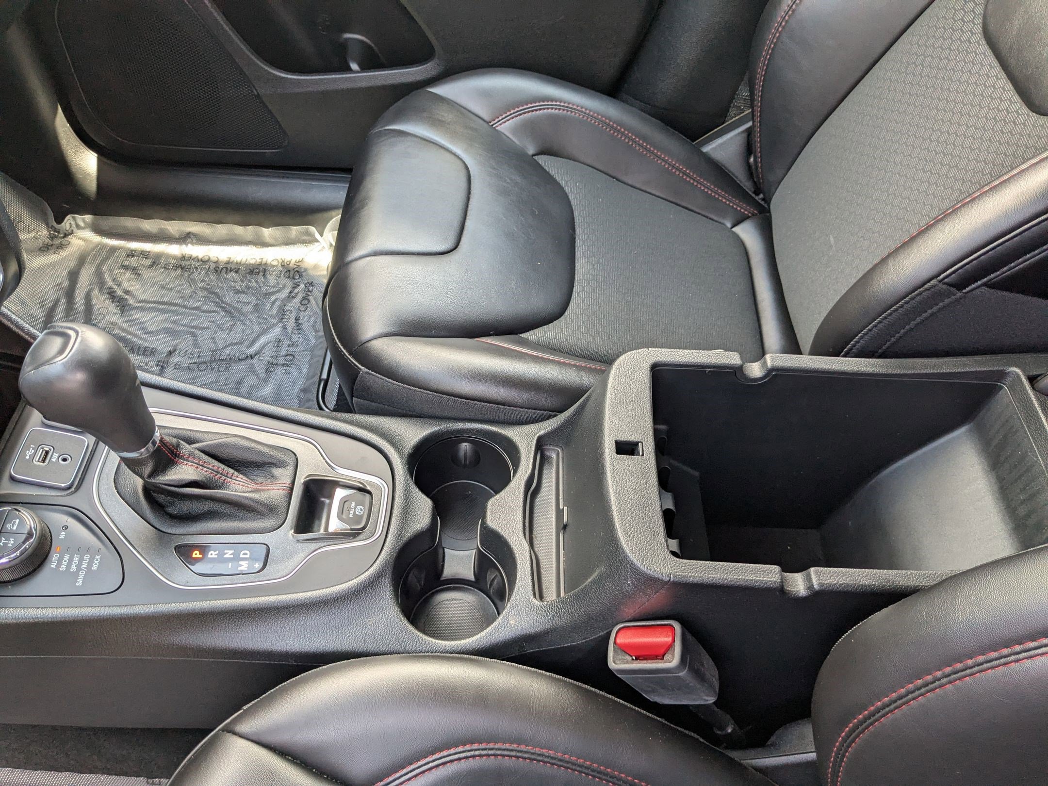 2022 Jeep Cherokee Trailhawk photo 22