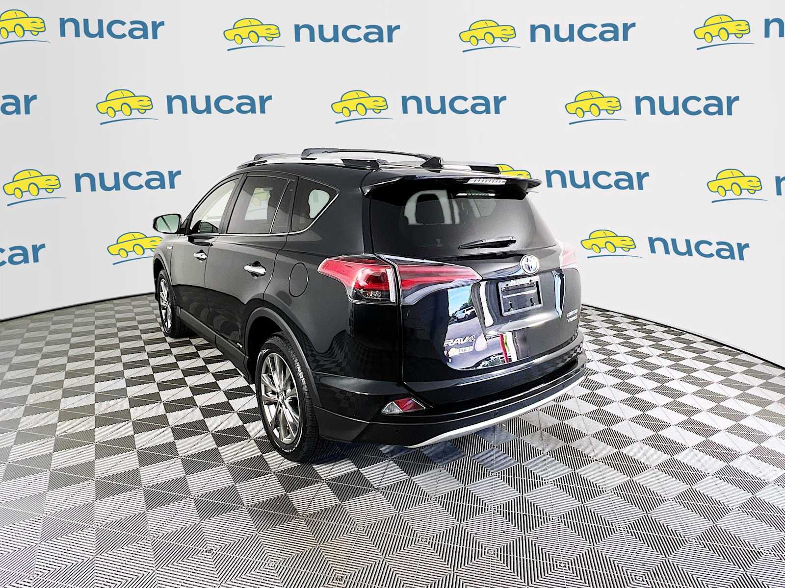2016 Toyota RAV4 Hybrid Limited photo 5