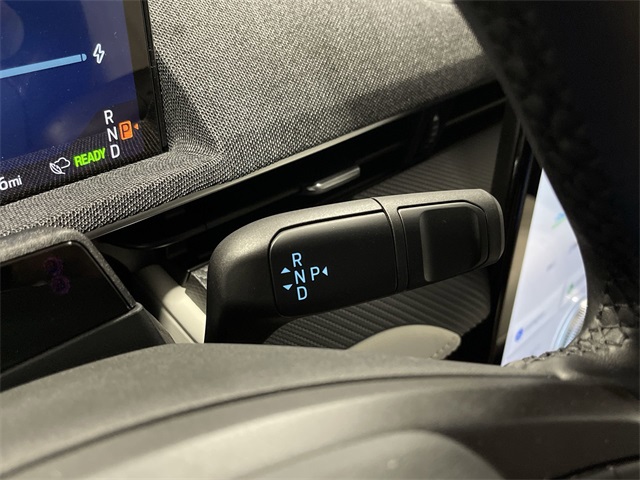 2025 Ford Mustang Mach-E Premium photo 23