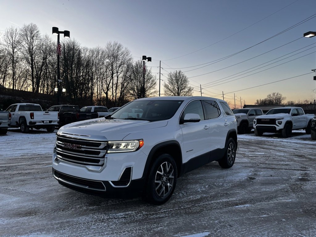 2023 GMC Acadia SL's photo
