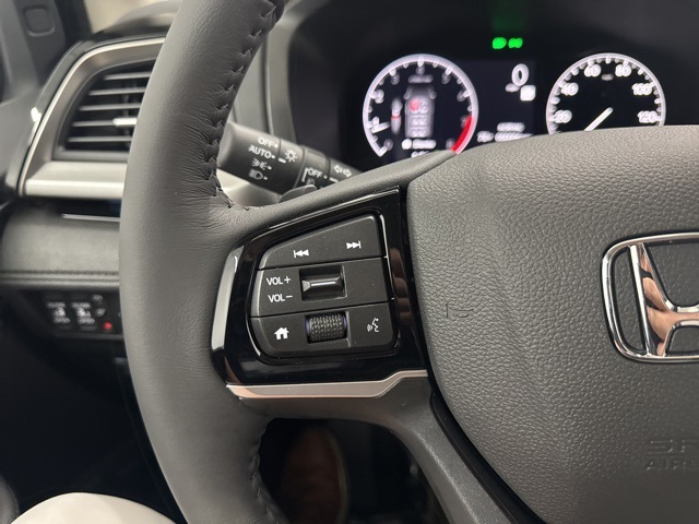 2026 Honda Odyssey Touring photo 28