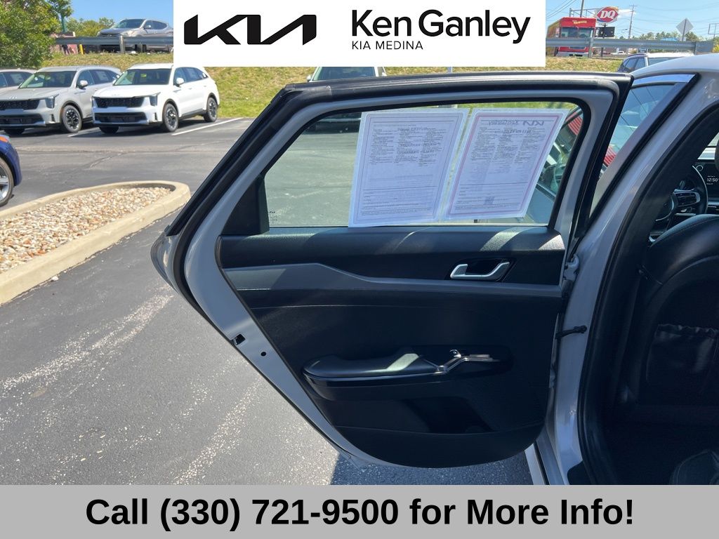2023 Kia K5 GT-Line photo 42