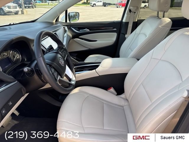 2022 Buick Enclave Essence photo 8