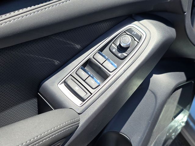 2025 Subaru Ascent Touring photo 24