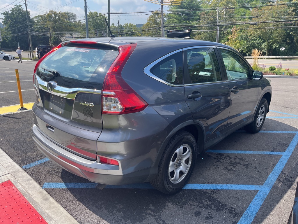 2016 Honda CR-V LX photo 2