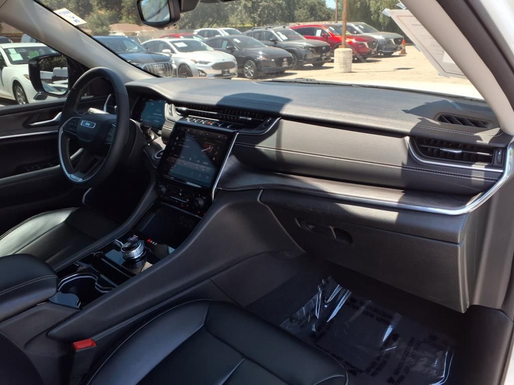 2023 Jeep Grand Cherokee Limited photo 21