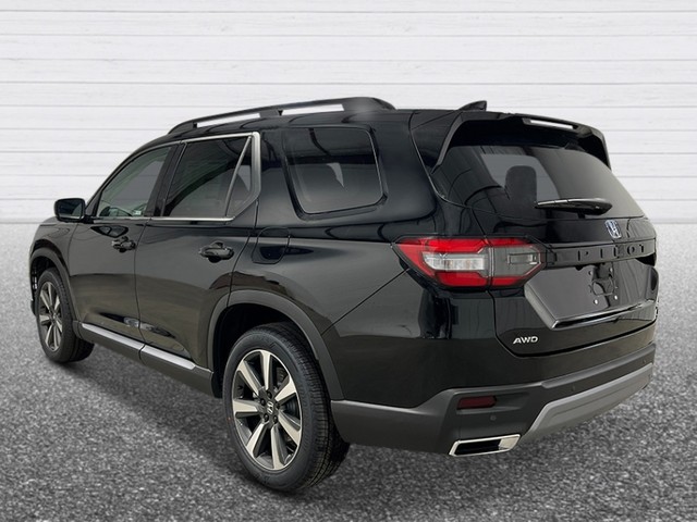 2025 Honda Pilot Elite photo 2