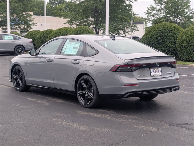 2025 Honda Accord Hybrid Sport-L photo 7