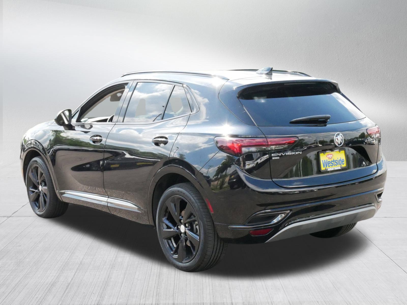 2021 Buick Envision Essence photo 5