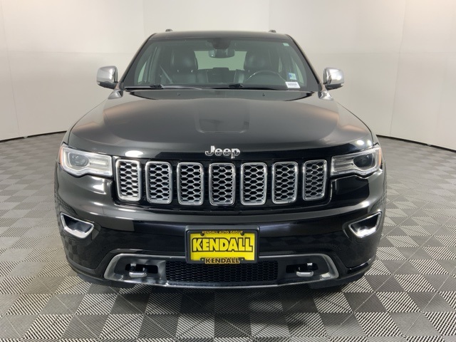 2021 Jeep Grand Cherokee Overland photo 2