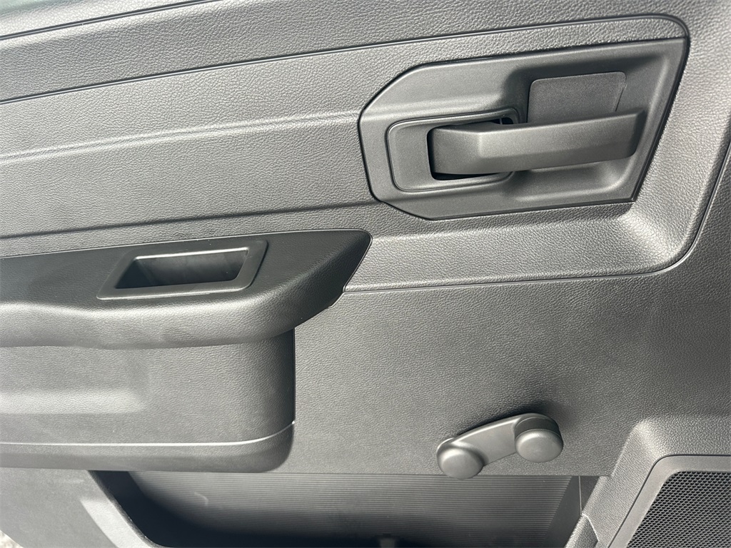 2025 Ram 5500 Tradesman photo 23