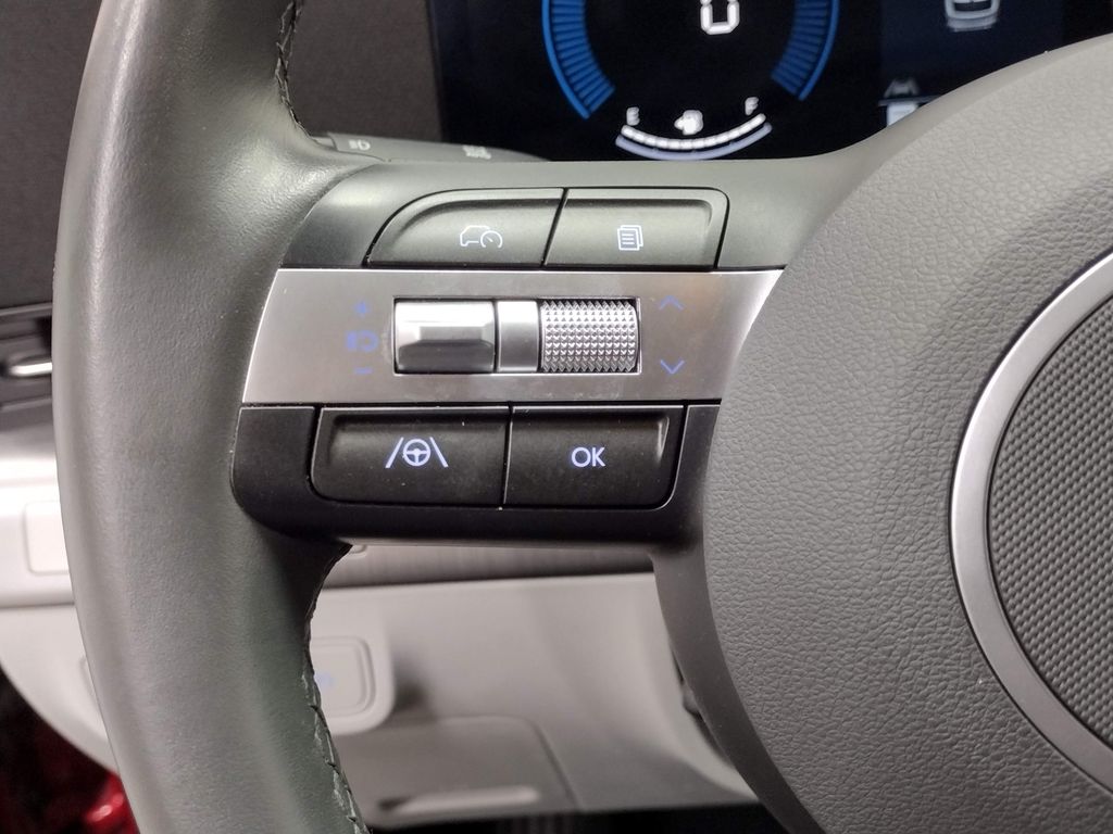 2024 Hyundai Kona SEL photo 21