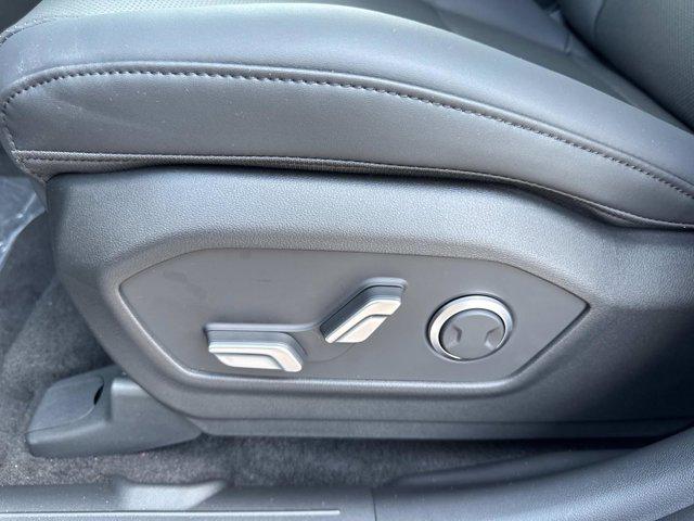 2026 Hyundai Santa Fe Limited photo 10