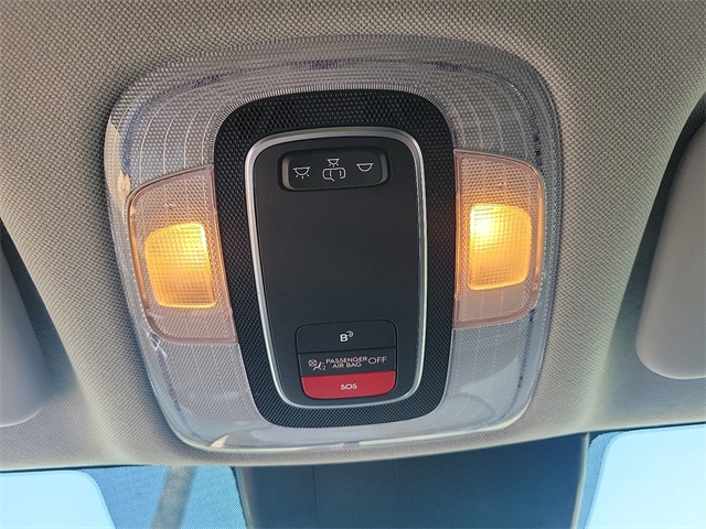 2023 Hyundai Elantra SEL photo 16