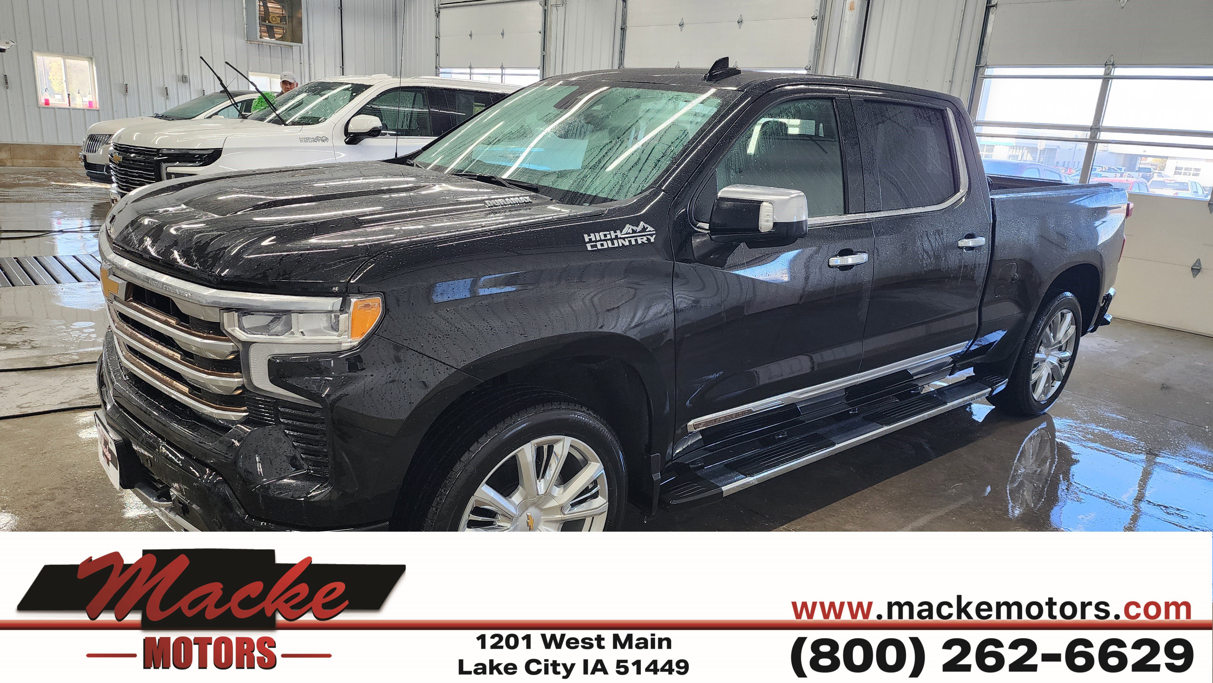 2022 Chevrolet Silverado 1500 High Country's photo