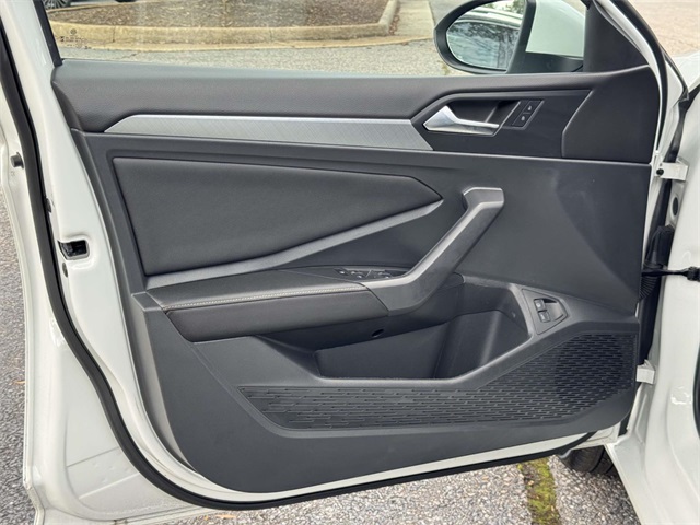 2023 Volkswagen Jetta 1.5T SE photo 25