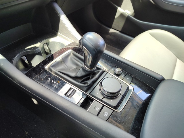 2022 Mazda Mazda3 Preferred photo 22