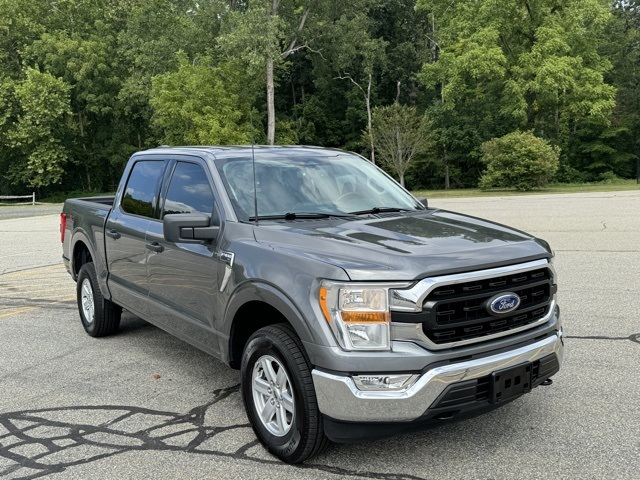 2022 Ford F-150 XLT photo 3