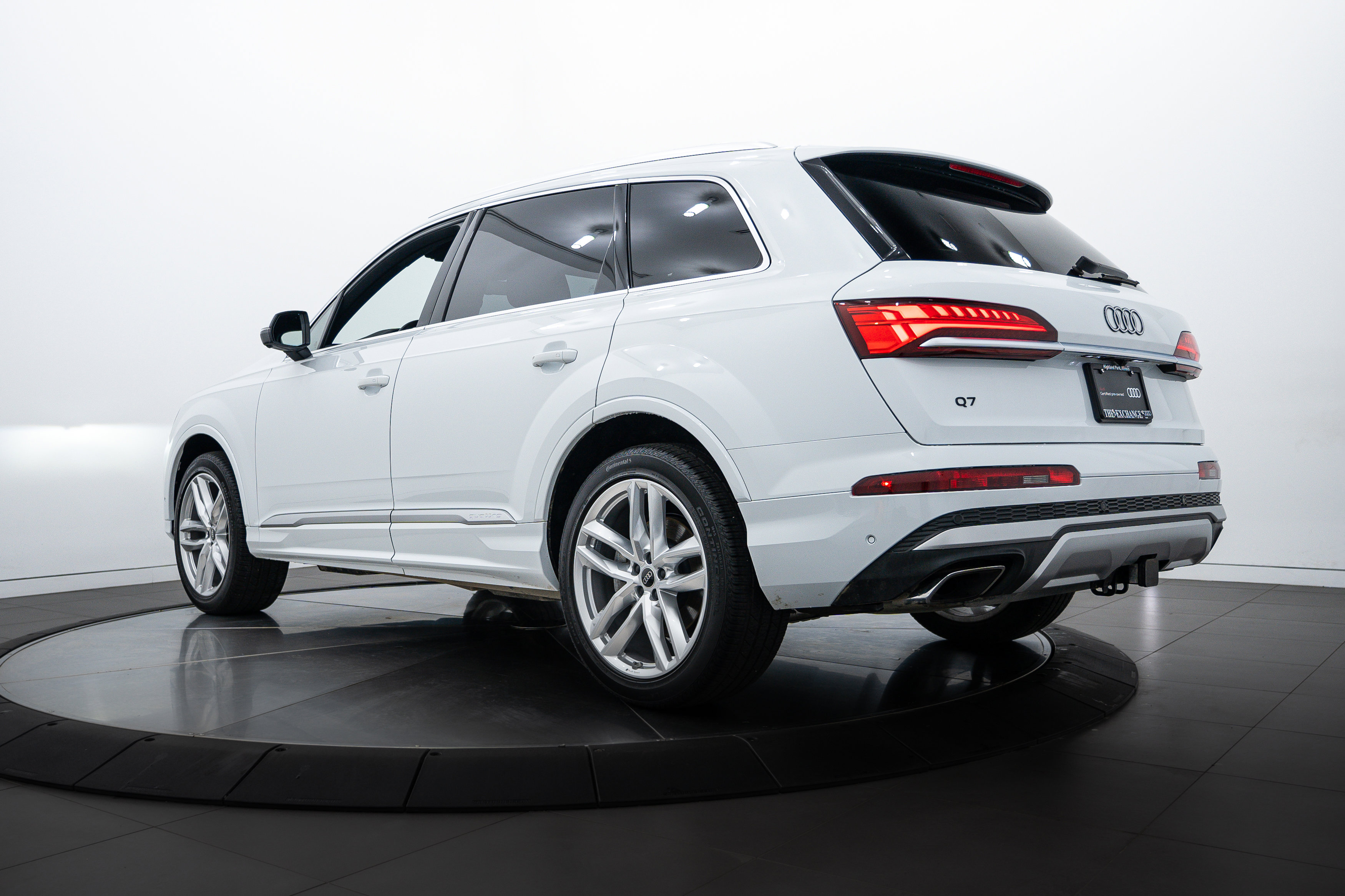 2025 Audi Q7 Premium Plus photo 4