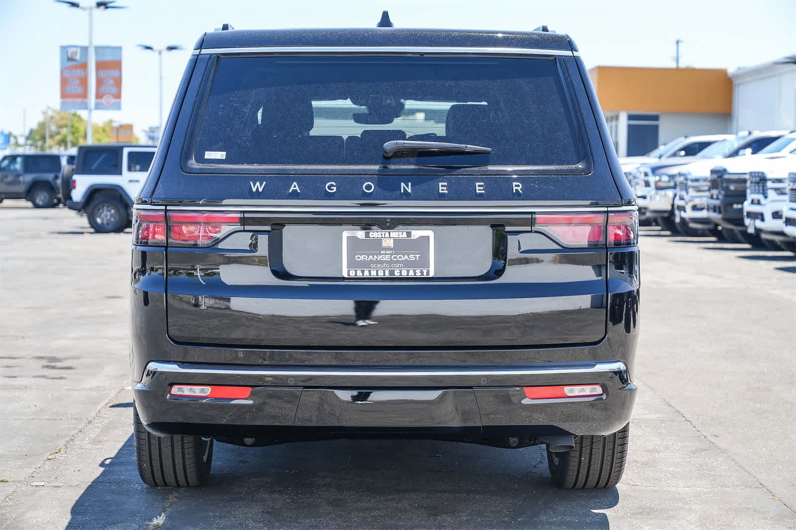 2025 Jeep Wagoneer L Series III photo 5
