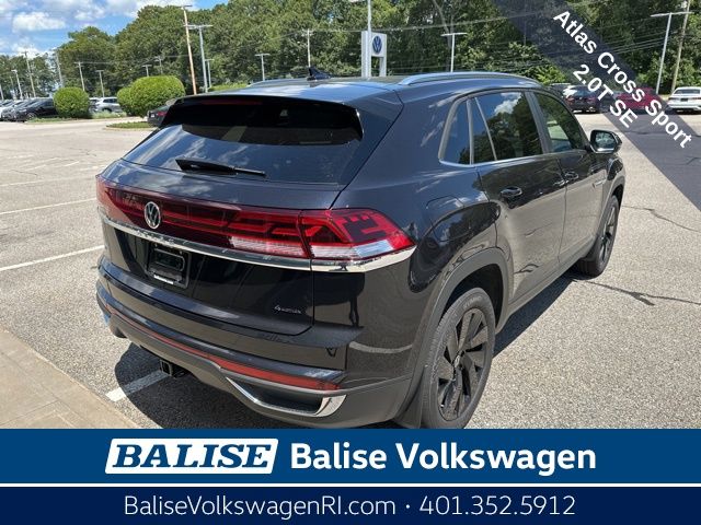 2025 Volkswagen Atlas Cross Sport SE Technology photo 3