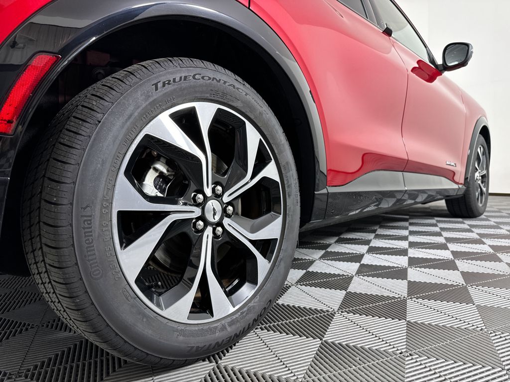 2021 Ford Mustang Mach-E Premium photo 20