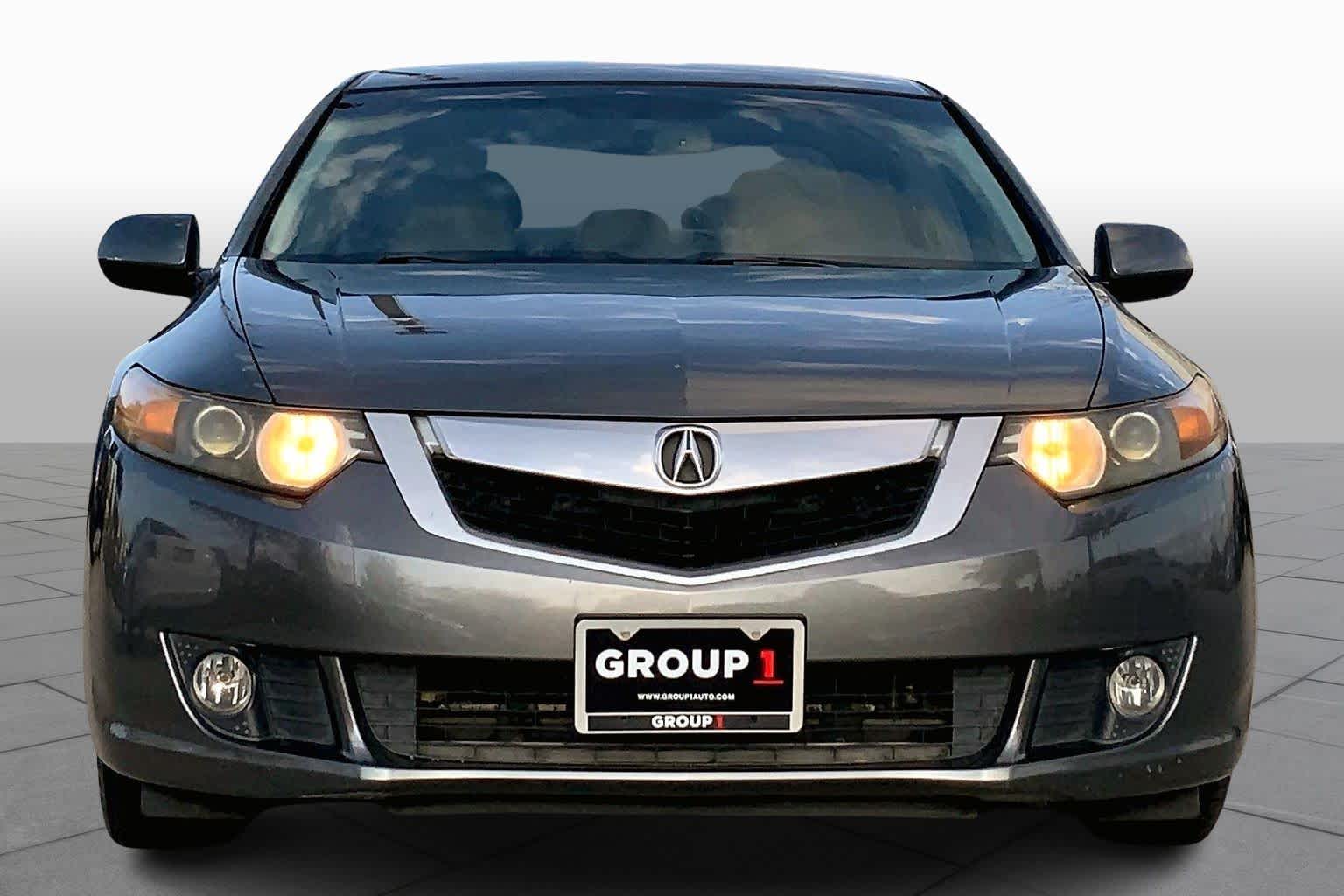 2010 Acura TSX photo 3