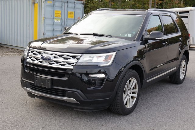 2018 Ford Explorer XLT photo 3