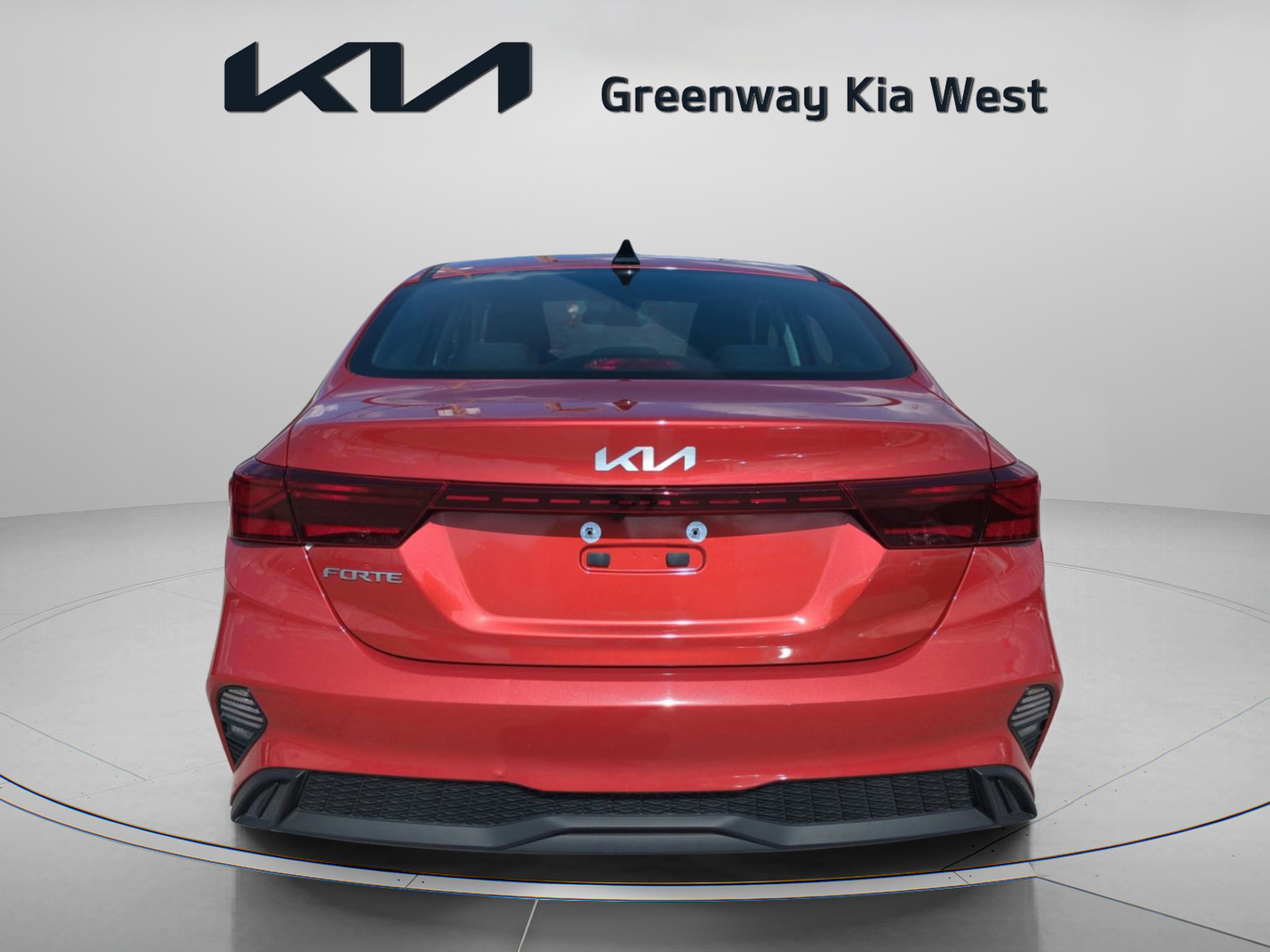 2023 Kia Forte LX photo 7