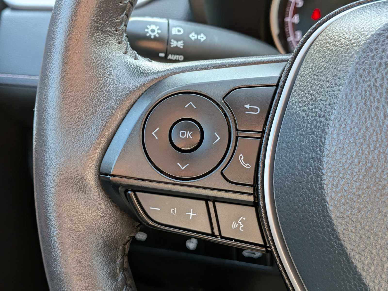 2023 Toyota RAV4 XLE photo 20