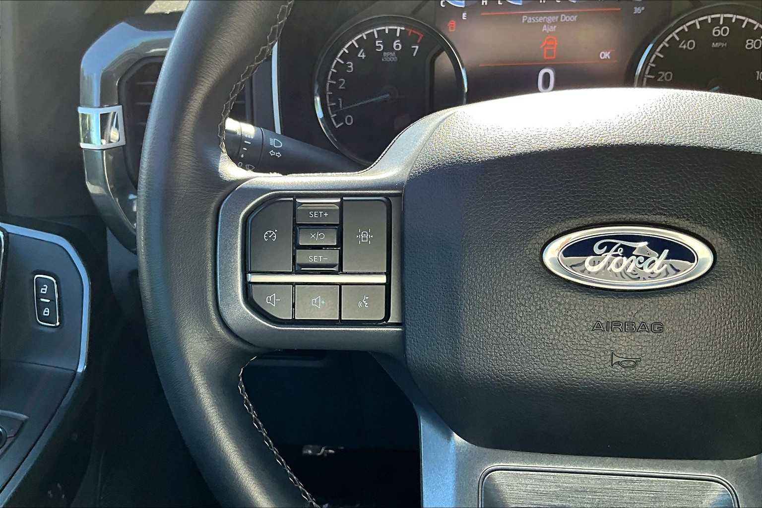 2023 Ford F-150 XLT photo 21