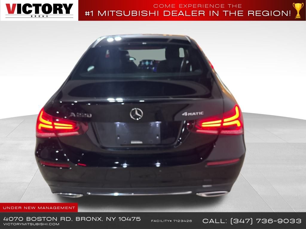 2019 Mercedes Benz A 220 4MATIC photo 4