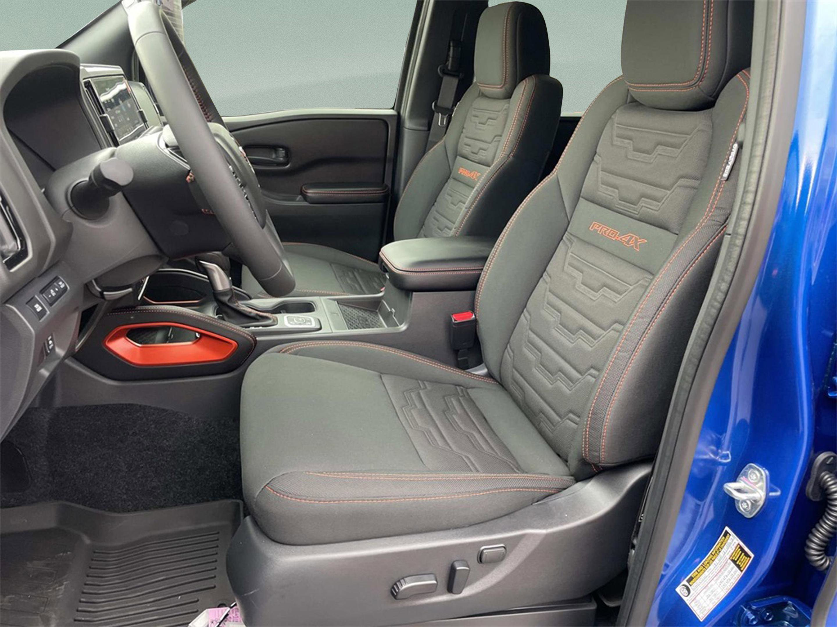 2026 Nissan Frontier PRO-4X photo 10