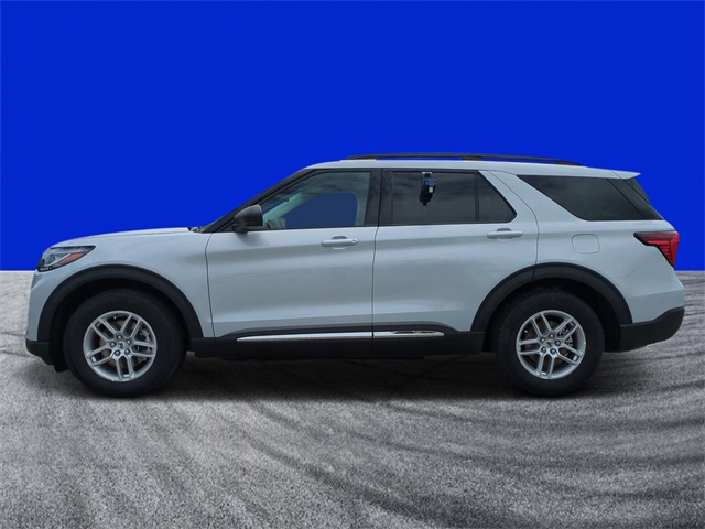 2025 Ford Explorer photo 5